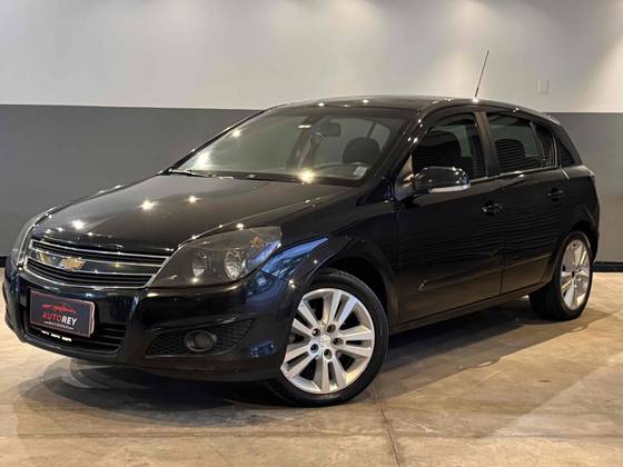 CHEVROLET VECTRA 2.0 MPFI GT HATCH 8V FLEX 4P MANUAL